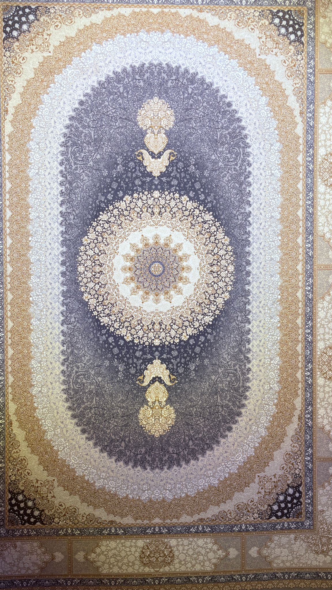 Grand Oval Medallion Rug