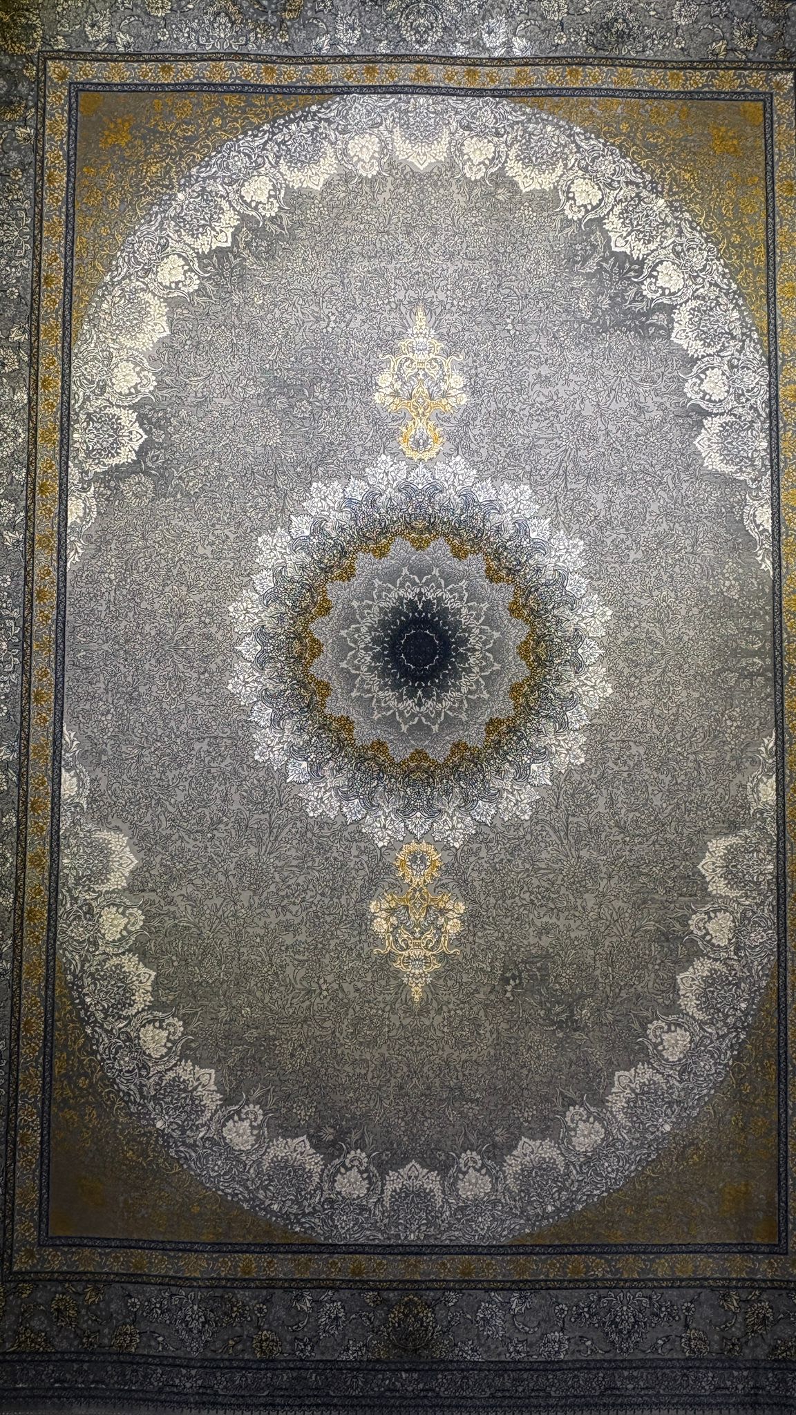 Elegant Grey and Gold Medallion Area Rug